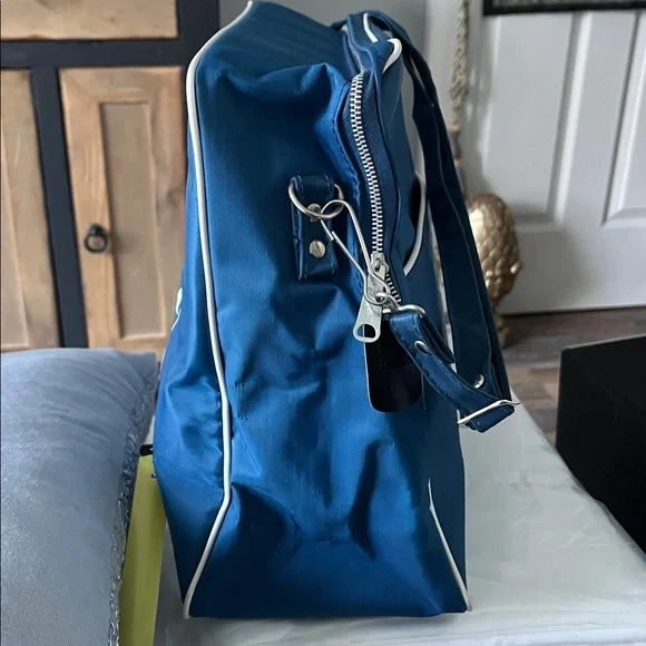 Vintage Pan am travel bag Good condition adjustable strap - Picture 5 of 8